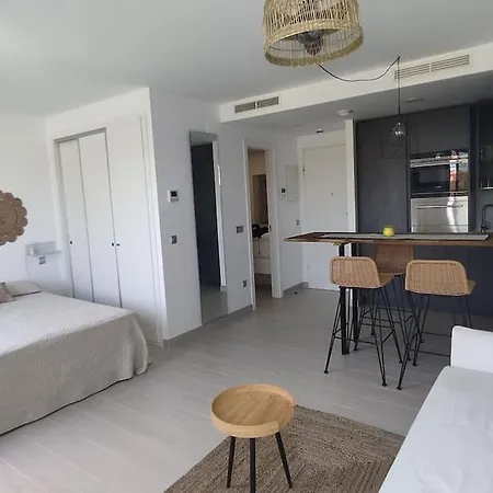 Deveses Loft * دينايا