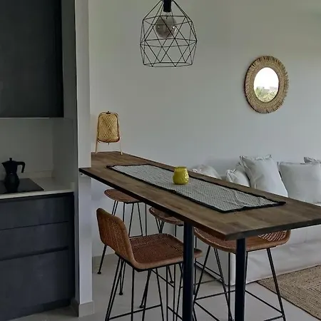 Апартаменти Deveses Loft